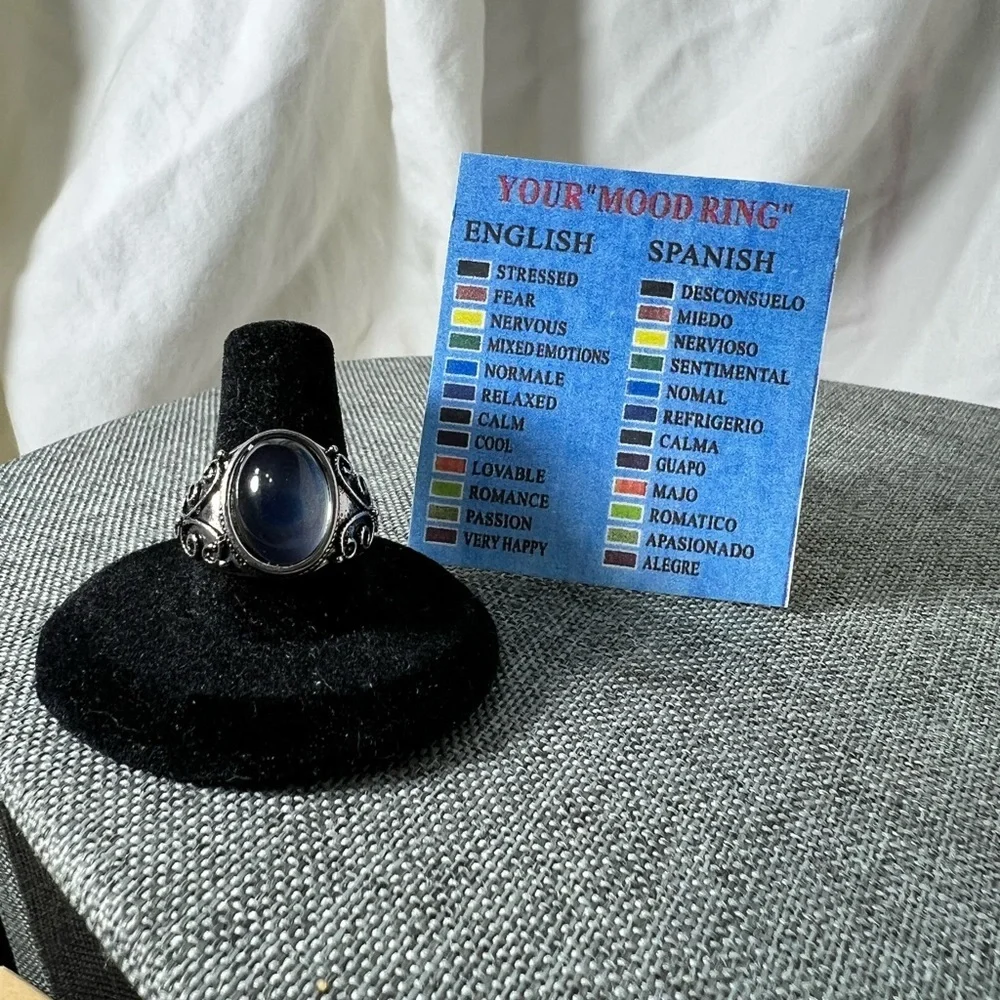 Fashion Jewelry Unisex Ring Mood Changing Stone On A 18K Antique S☑️